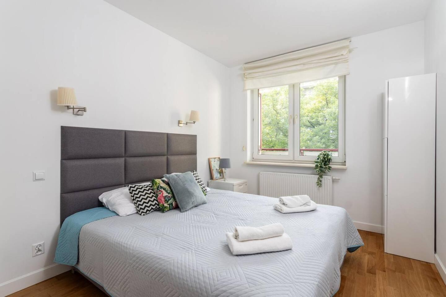 Superb Czerska Family Apartment Warszawa Eksteriør billede