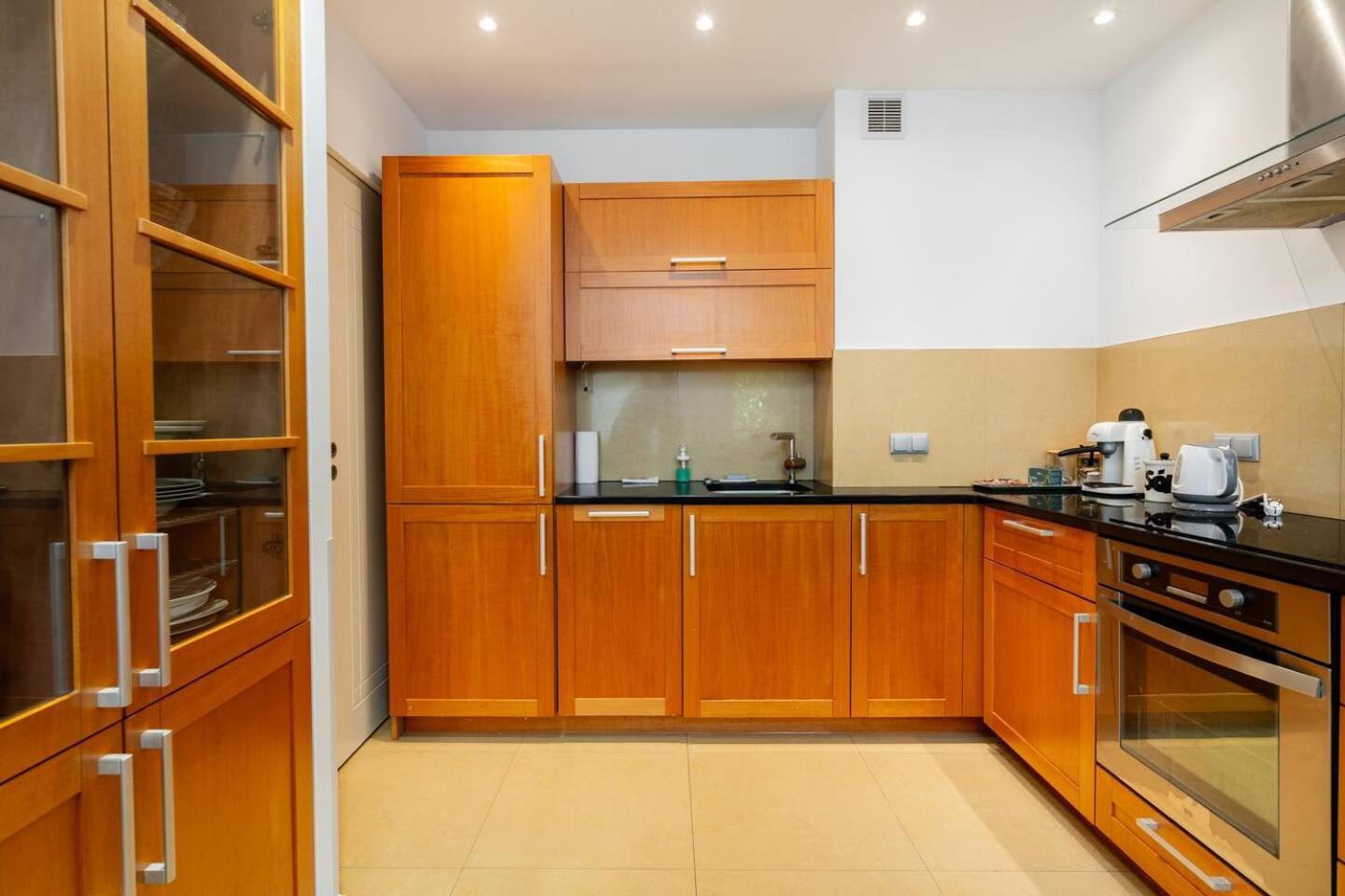 Superb Czerska Family Apartment Warszawa Eksteriør billede