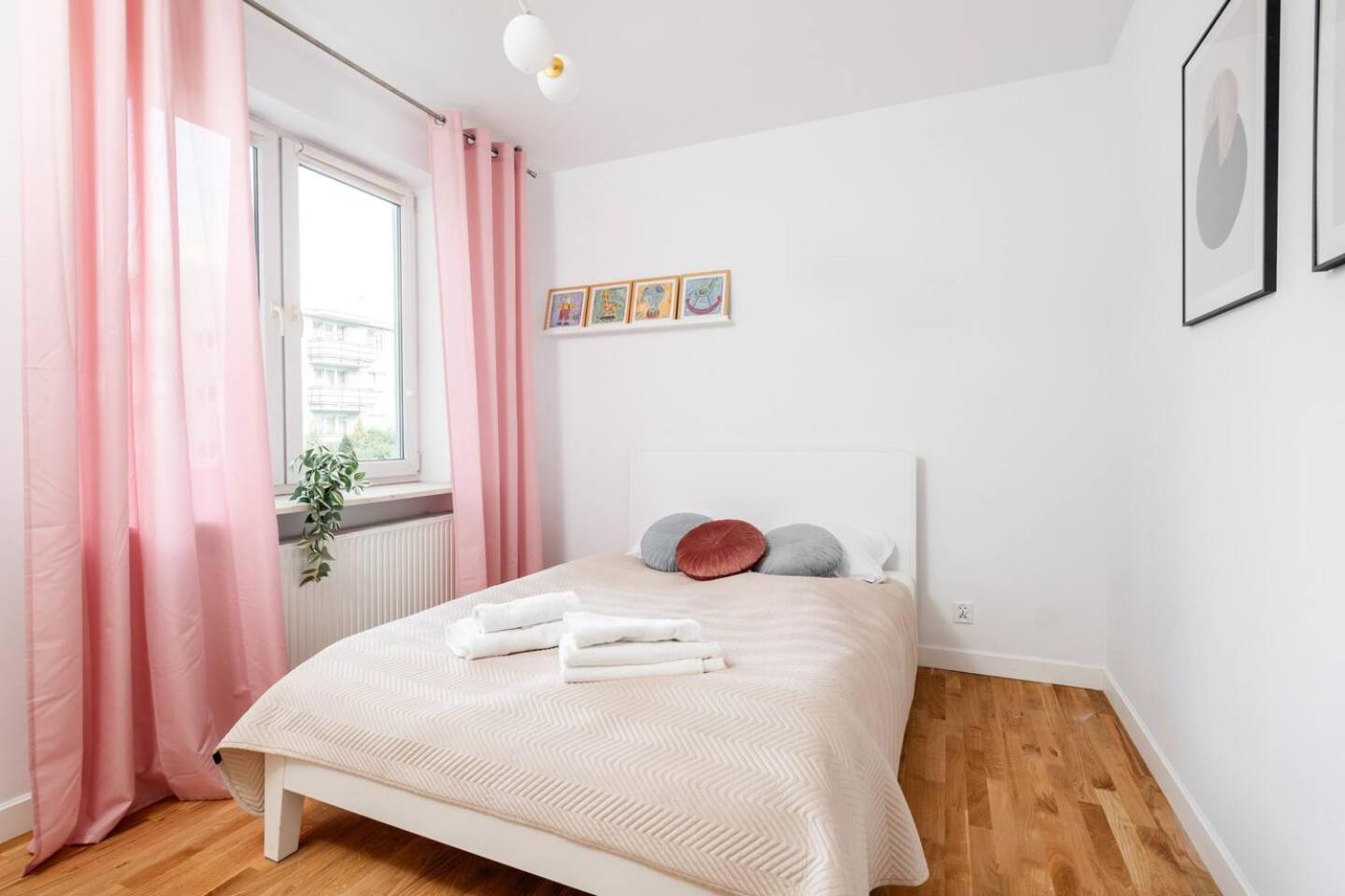 Superb Czerska Family Apartment Warszawa Eksteriør billede