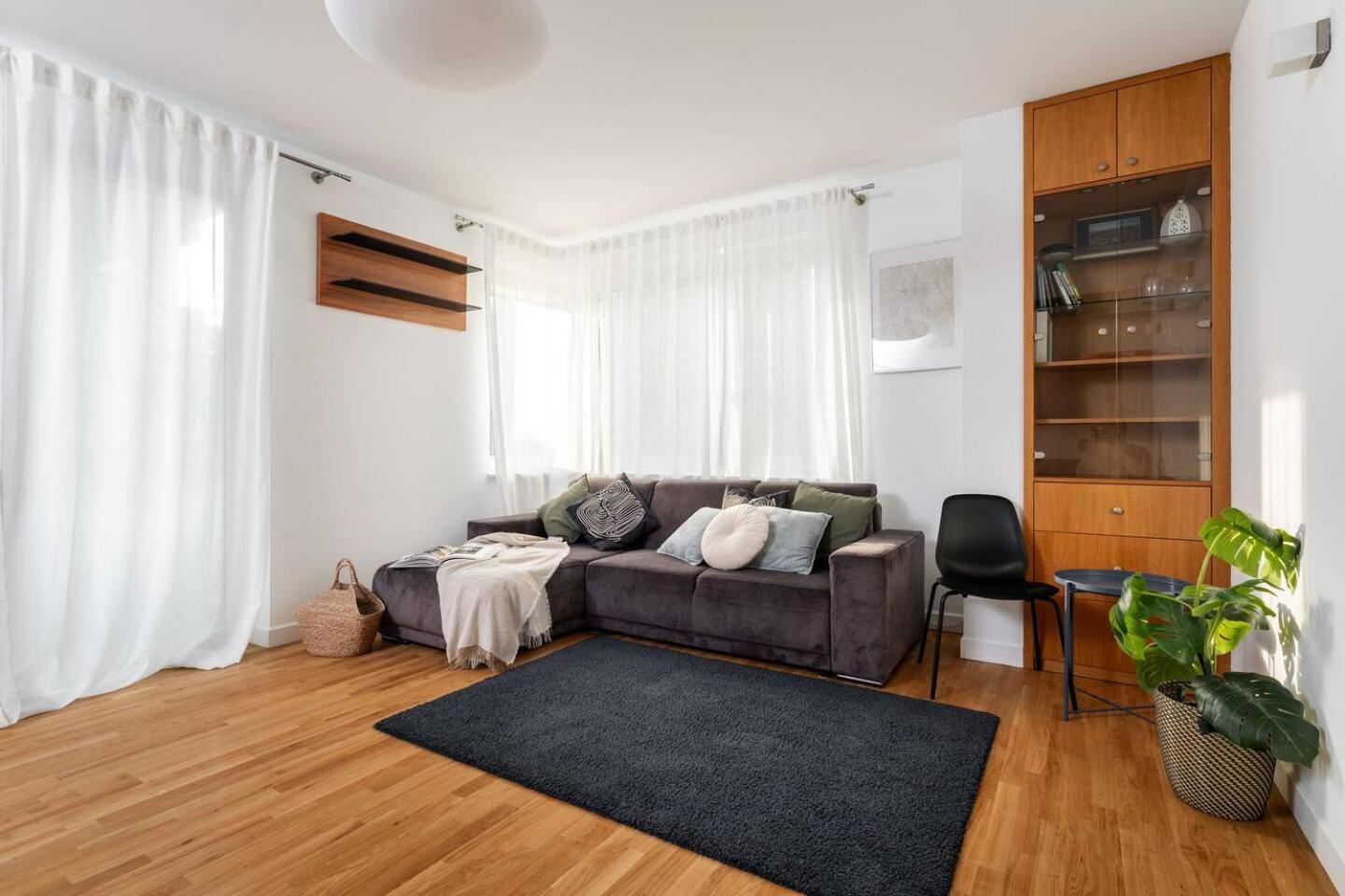 Superb Czerska Family Apartment Warszawa Eksteriør billede